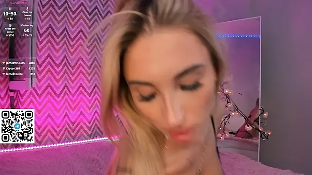 Danger_Bella's cam snapshot