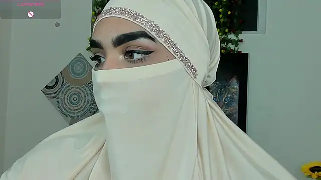 Maissa_Alabi's cam snapshot