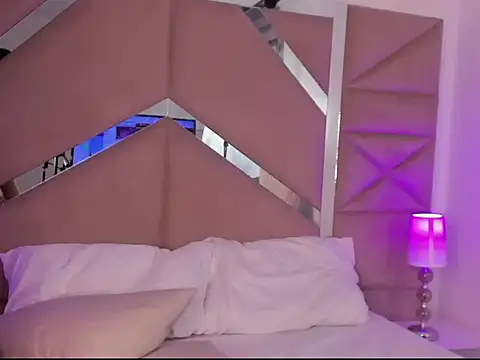 MiaSr_love's cam snapshot