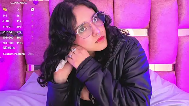 _Ambar-devon_'s cam snapshot