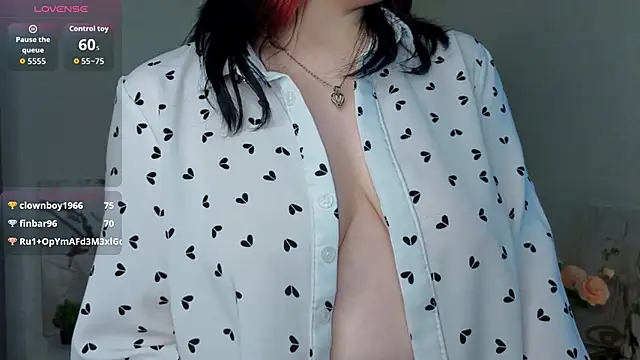 NyamNyamNyammm's cam snapshot