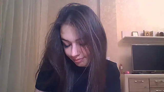 CeyaLier's cam snapshot