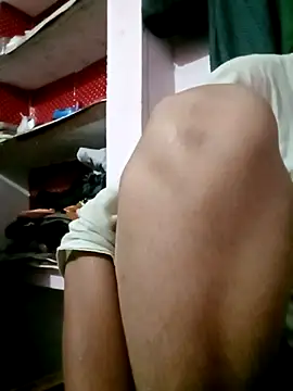 Hot-yuo84's cam snapshot