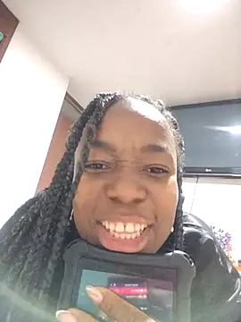 Britany_2-7's cam snapshot