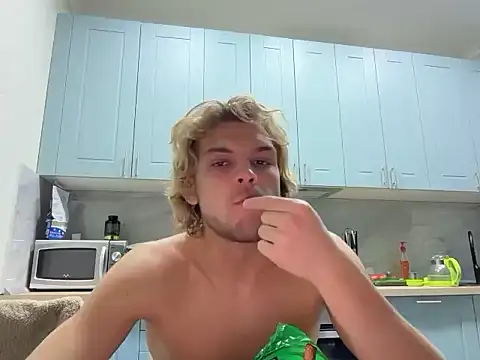 sweetieboy23 live sex cam