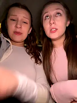 FroggyAnna's cam snapshot