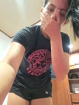 IAM_SARAH's cam snapshot