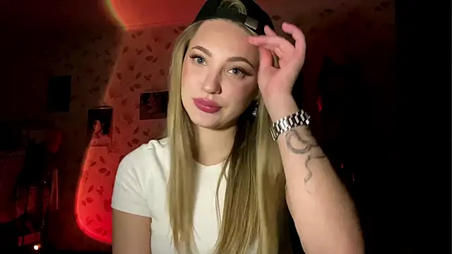 OrethaEredia's cam snapshot