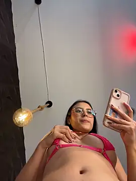 Juanita-Diaz's cam snapshot