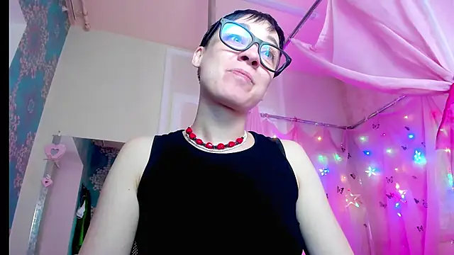 ErickaFetish's cam snapshot