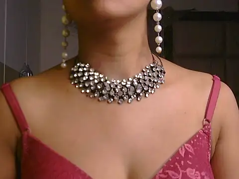 Sexy_babes123's cam snapshot