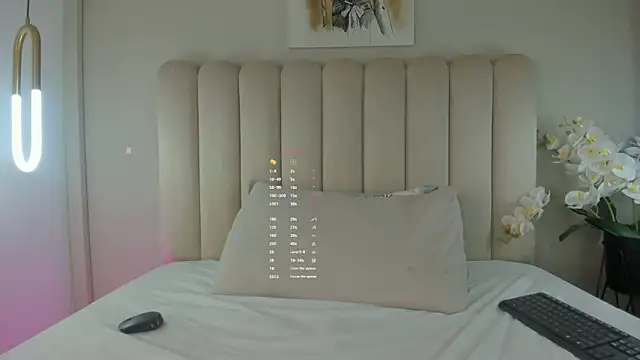 Luna_ross7's cam snapshot