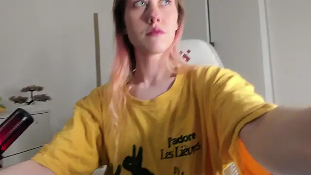 Silly__Milly's cam snapshot