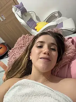 ShelbyHagen live sex cam