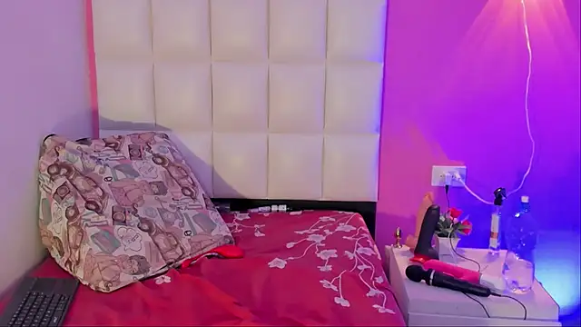 Alanna_hot3's cam snapshot