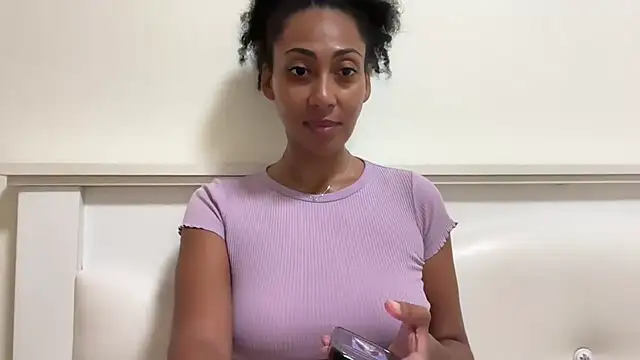 Vaylisse's cam snapshot