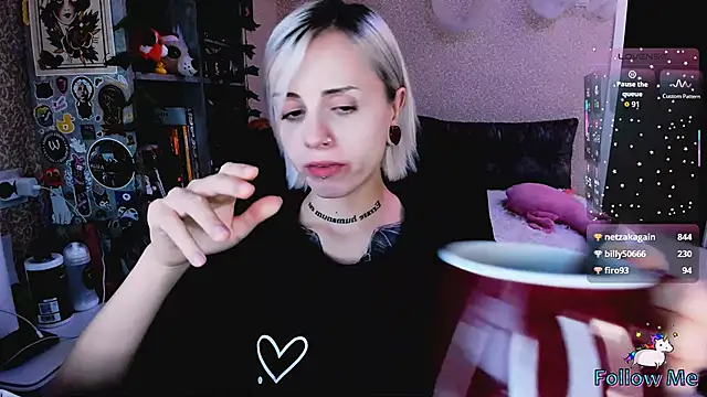 NaniMoore's cam snapshot