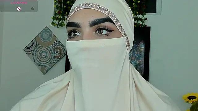 Maissa_Alabi's cam snapshot