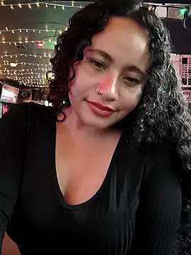 Yaya_watson's cam snapshot