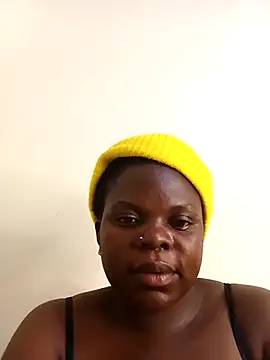 hairypussy254's cam snapshot