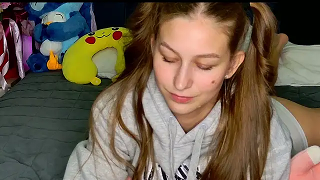 MissEmilyMiller's cam snapshot