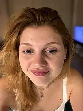 Emaline_Fane's cam snapshot