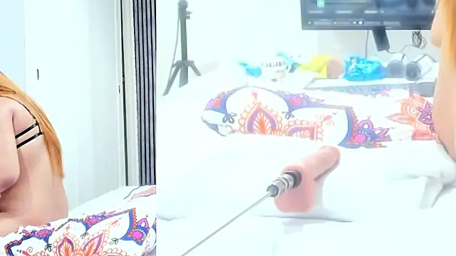 Alani_Queen's cam snapshot