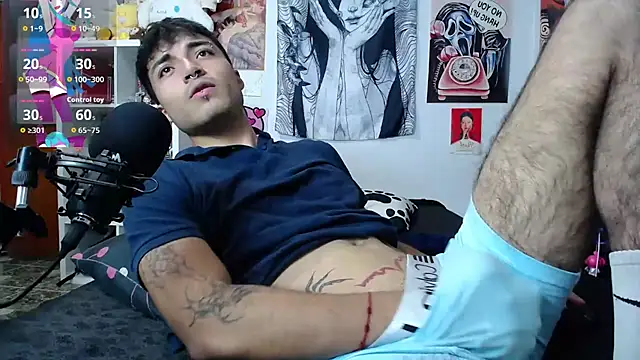 dylan_fun18's cam snapshot