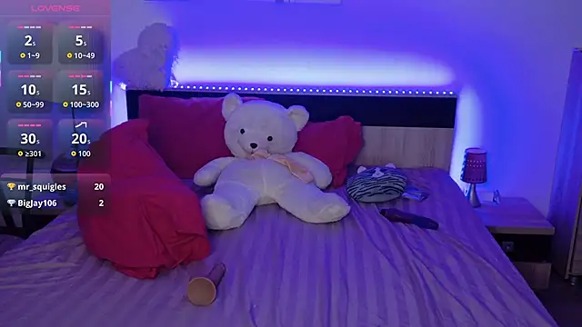 claraseloura's cam snapshot