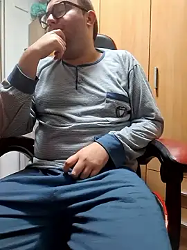 Javier_bear live sex cam