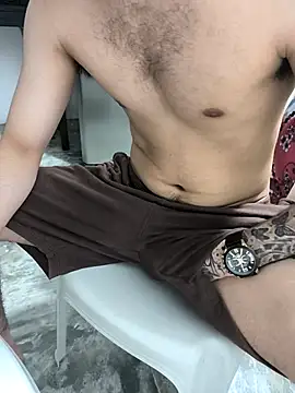 giannis090 live sex cam