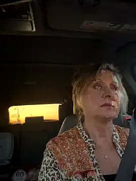 Lisaisluscious live sex cam