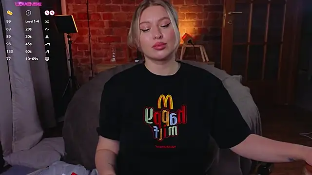 helen_frogg's cam snapshot