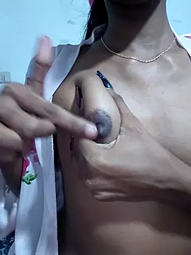 BunnyBloom25's cam snapshot