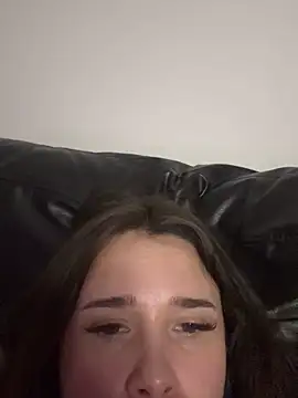 MayaVonDe's cam snapshot