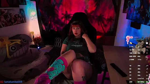 emma_luna59's cam snapshot