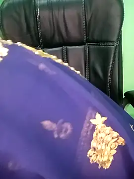 Rashmi_011's cam snapshot