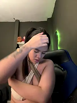 alhaana_'s cam snapshot