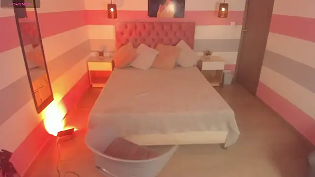 katynavarro's cam snapshot