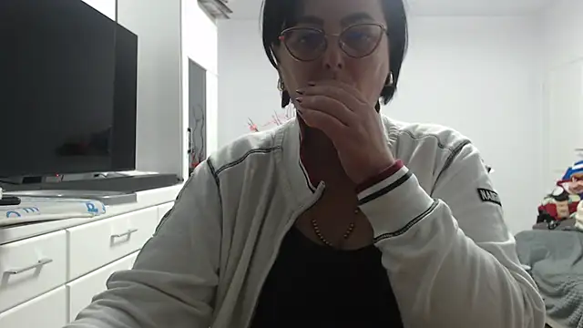 Amandamuller1982's cam snapshot