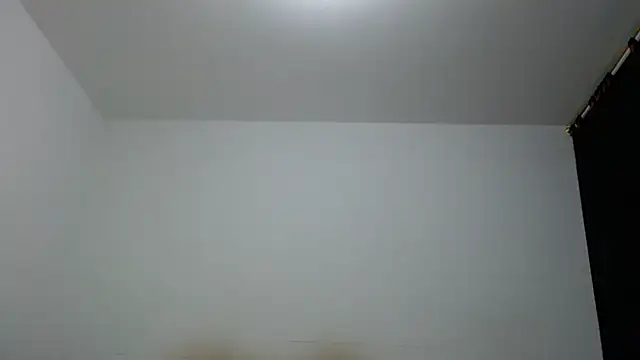 nicolle_milf1978's cam snapshot