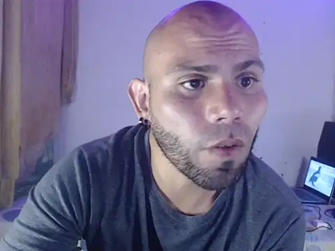 marek_secrett's cam snapshot