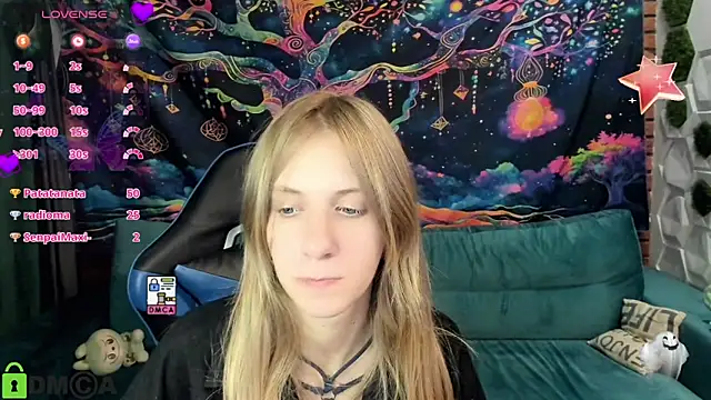 Olisa_fox's cam snapshot