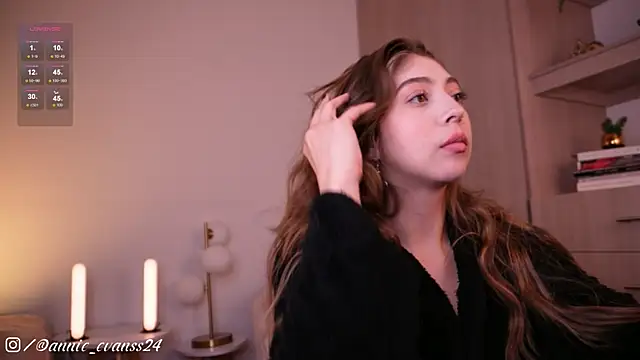 annie24_evans's cam snapshot