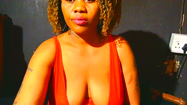 Augustine-Blooomxx's cam snapshot