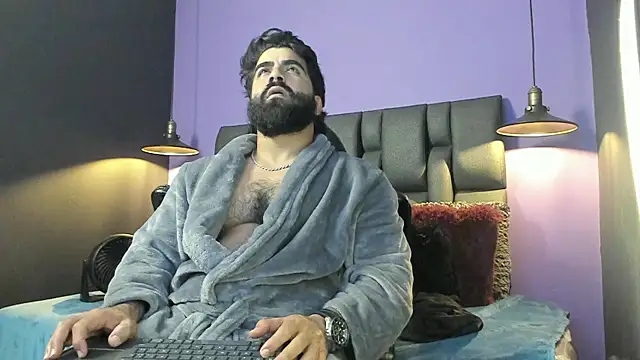 Lyon_vach live sex cam