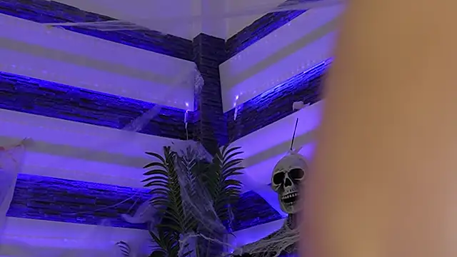 blondie_muller's cam snapshot