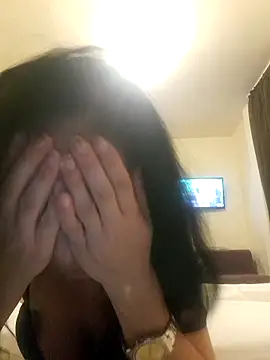 Rosaliemilaxxx's web cam