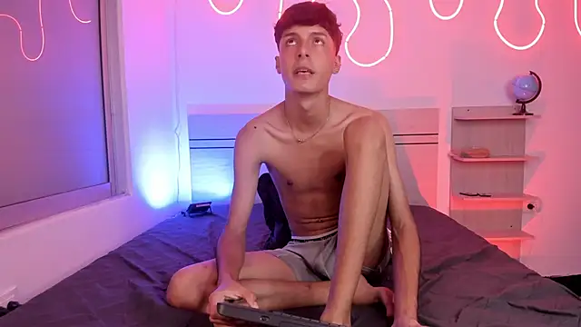 luccas_ferreira's cam snapshot