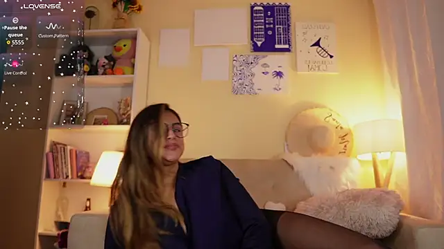 SaraParisi's cam snapshot